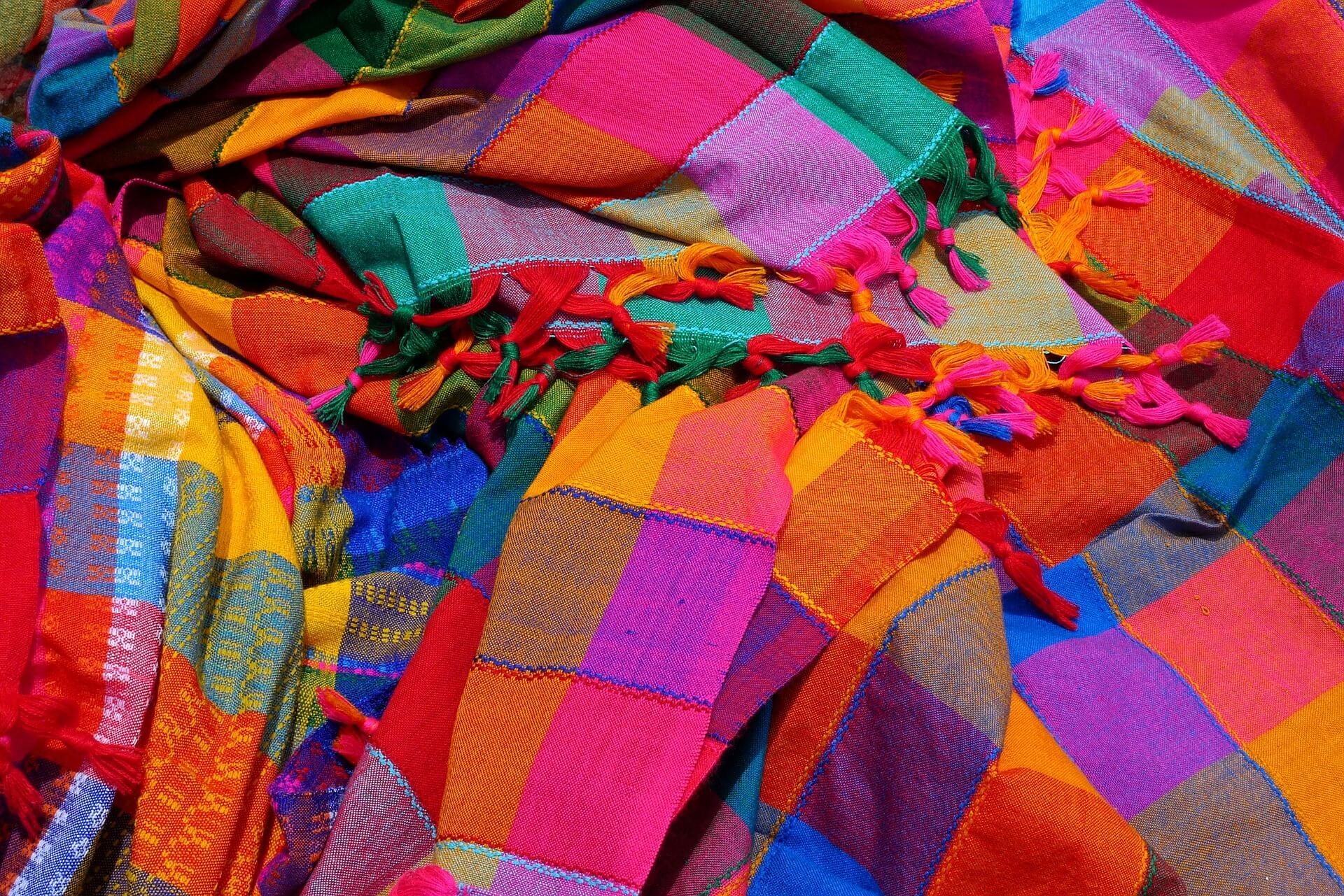 Read more about the article Best Fabrics For Your Dream Dress!